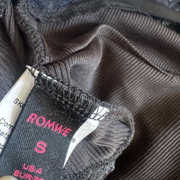 ROMWE TOP - Picture 4 of 4